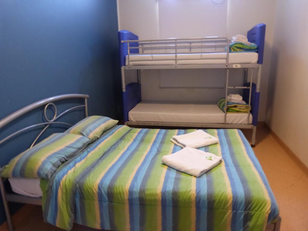 Melaleuca On Mitchell - Darwin Yha Hostel ภายนอก รูปภาพ