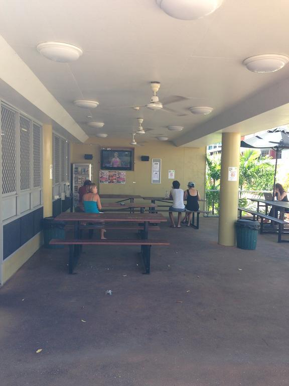 Melaleuca On Mitchell - Darwin Yha Hostel ภายนอก รูปภาพ