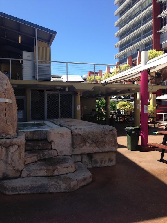 Melaleuca On Mitchell - Darwin Yha Hostel ภายนอก รูปภาพ