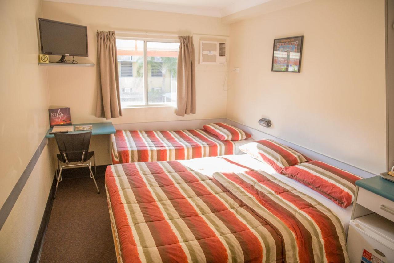 Melaleuca On Mitchell - Darwin Yha Hostel ภายนอก รูปภาพ